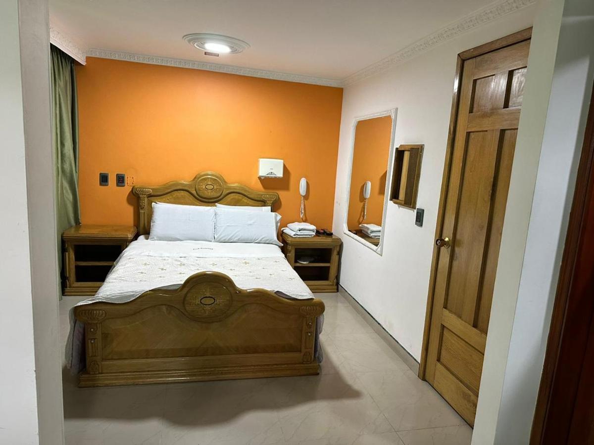 Hotel Bosque Chapinero Bogota Bagian luar foto